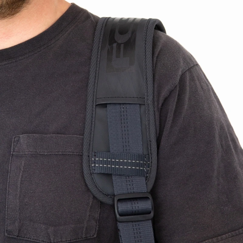 FCS Travel 1 All Purpose Surfboard Travel Bag - 6ft 4 FCS Travel 1 All Purpose Surfboard Travel Bag - 6ft - Image 4