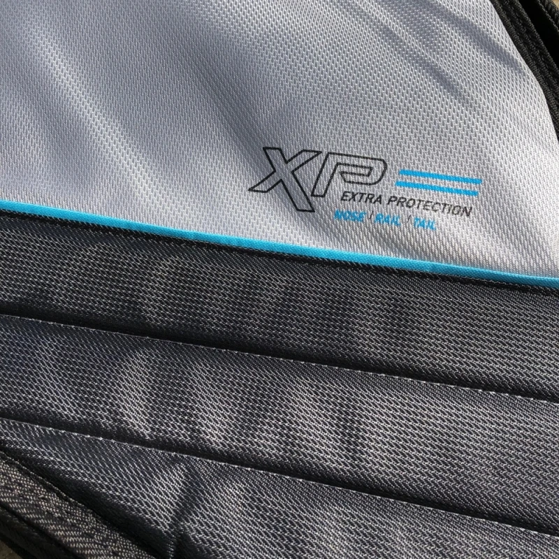 Ocean Earth Double Compact Shortboard XP Surfboard Travel Bag Silver - 6ft 3 Ocean Earth Double Compact Shortboard XP Surfboard Travel Bag Silver - 6ft - Image 3