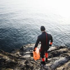 C-Skins Swim Research 4/3mm Mens Wetsuit Back Zip - Medium Small MS -Surf Gear Shop 7749 6 l