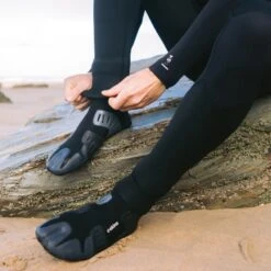 C-Skins 5mm Wired Split Toes Wetsuit Boots - UK9 USA10 (EU43) 14 C-Skins 5mm Wired Split Toes Wetsuit Boots - UK9 USA10 (EU43) -Surf Gear Shop cbose5hst session 5mm hidden st b 44078