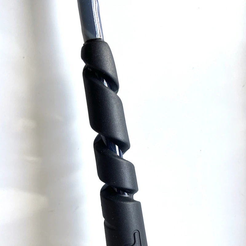 FCS 6ft Freedom Helix Leash Smoke White 3 FCS 6ft Freedom Helix Leash Smoke White - Image 3